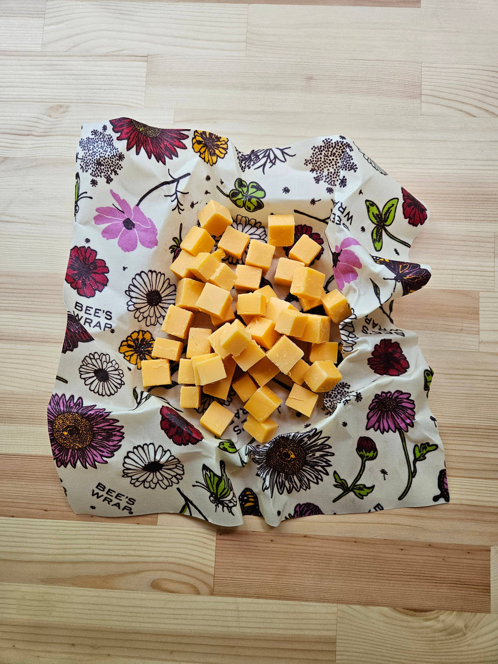 Bee's Wrap - Large Wrap - Meadow Magic, Vegan wax