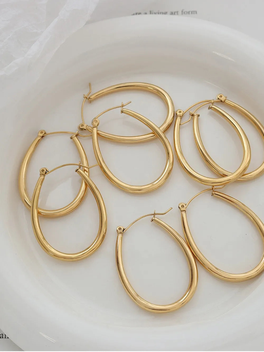 Elegant and niche design versatile ear buckles and accessories