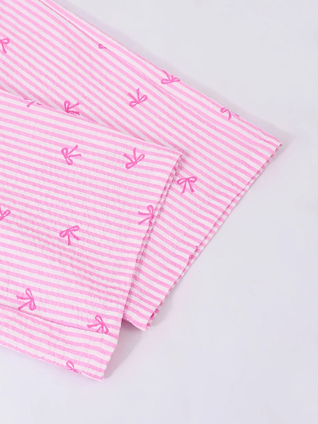 Girls' Striped Bowknot Halter Top and Straight-Leg Pants Holiday Style Two-Piece Set, Pink Striped Fabric with Bowknot Embellishment, Fashionable Summer Casual Pants Set for Children Aged 5-13