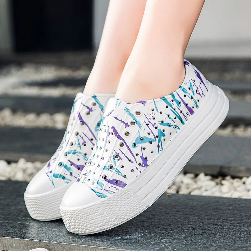 New Big Kid Casual Sandal Heightening Shoes External Wear Sandal Summer Thick Bottom Hole Cave Garden Shoes Women Beach Sandal