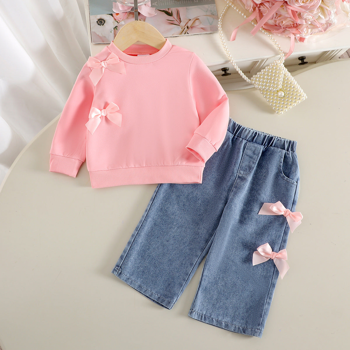 Solid Color Long-sleeved Sweater Pec-deck Machine Denim Trousers Two-piece Suit